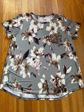 Heimish USA Floral Sequin Pocket Tee Top 2XL
